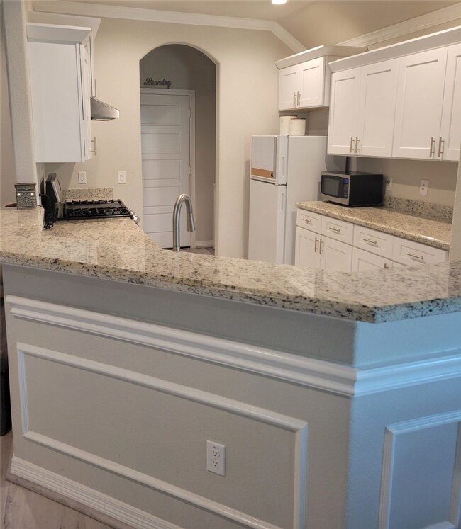 7323 Hoffman St, Houston, TX 77028 - photo 5