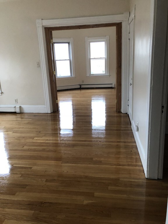 574 Cambridge St, Worcester, MA 01610 - photo 3