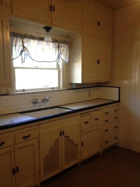 1206 Olive Ave, Redding, CA 96001 - photo 4