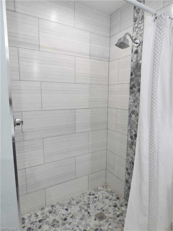 Master shower