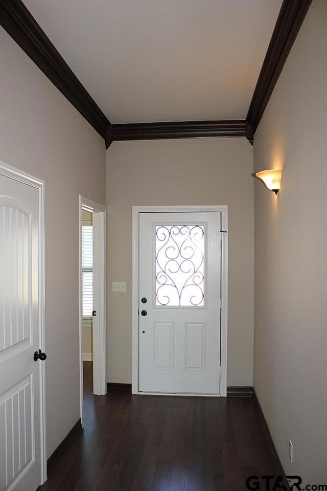 1673 Skidmore Ln, Tyler, TX 75703 - photo 2