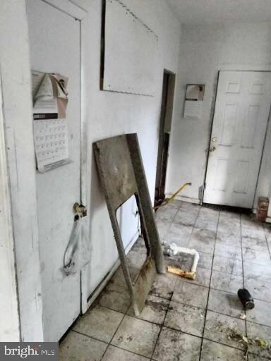 1901 N Longwood St, Baltimore, MD 21216 - photo 2