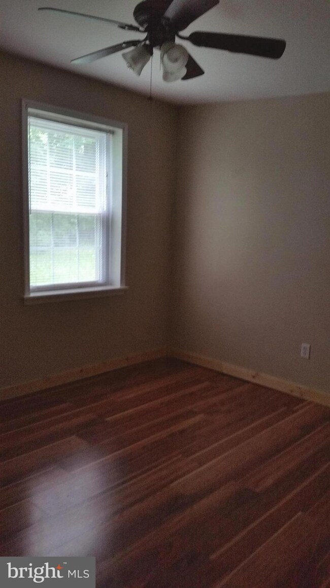 1416 N Shenandoah Ave unit 4, Front Royal, VA 22630 - photo 7