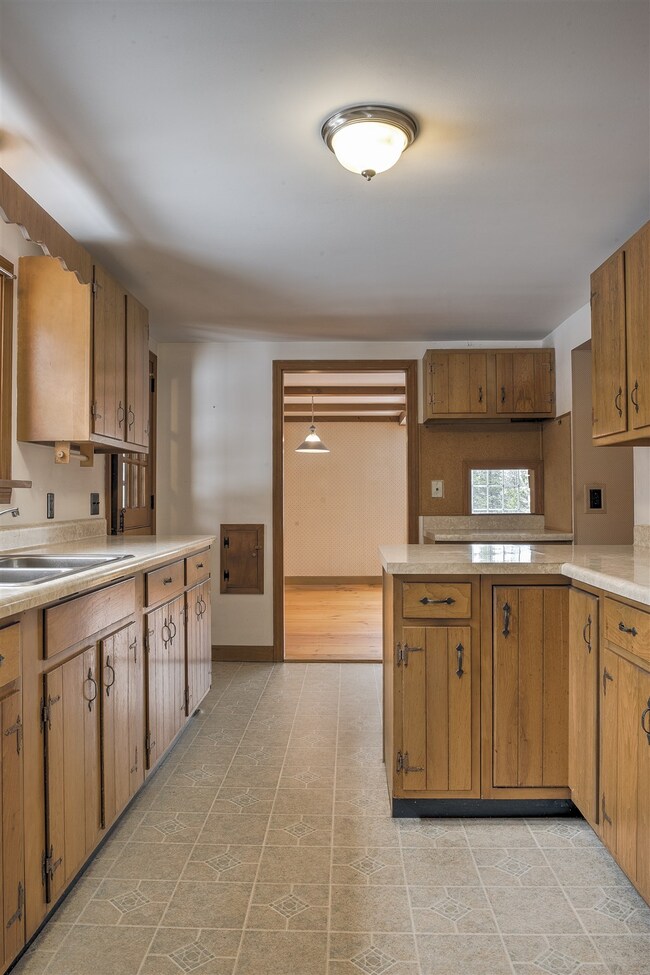 106 Twin Brook Rd, Chesterfield, NH 03443 - photo 7