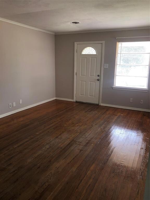 1811 Mercedes Rd, Denton, TX 76205 - photo 2