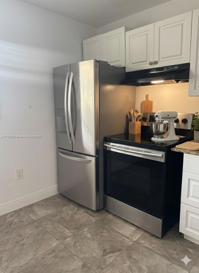 2460 SW 36th Ave unit 2462, Miami, FL 33145 - photo 7