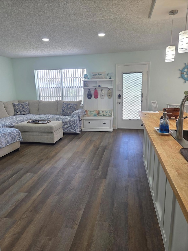 480 Capri J, Delray Beach, FL 33484 - photo 7