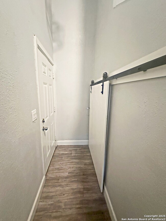 7550 Oak Chase unit 3, San Antonio, TX 78239 - photo 3