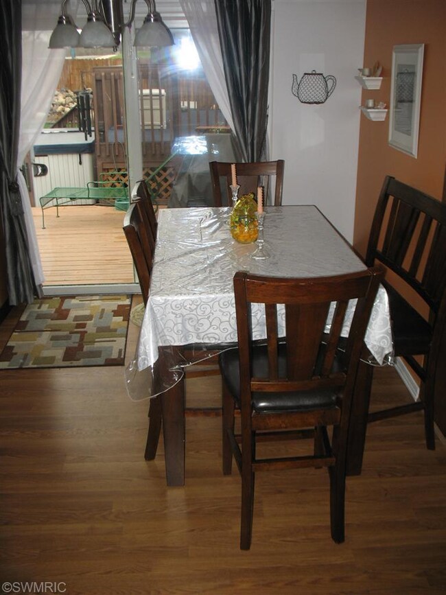 303 Anderson Dr, Wayland, MI 49348 - photo 6