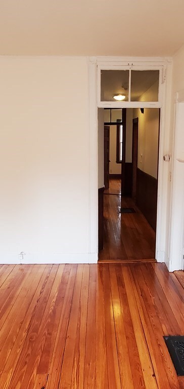 476 Franklin St unit 1, Cambridge, MA 02139 - photo 3