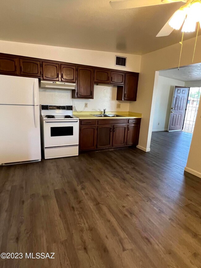 3020 E Presidio Rd, Tucson, AZ 85716 - photo 4