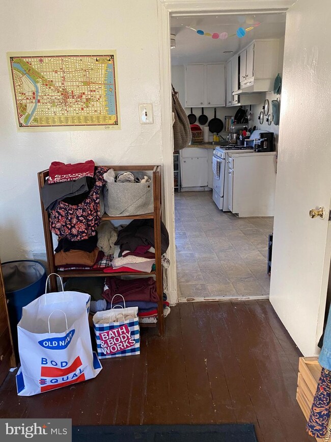 931 S 12th St unit 3, Philadelphia, PA 19147 - photo 3