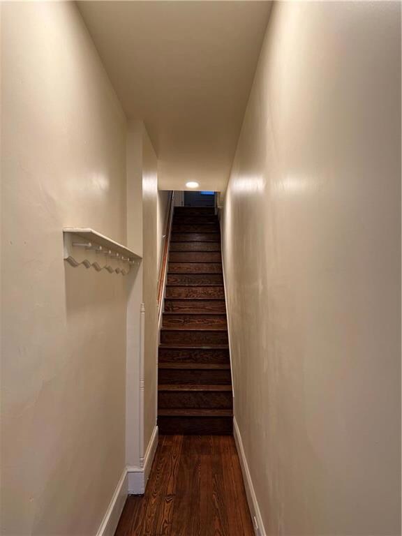 1102 Maple St unit 2nd Floor, Bethlehem, PA 18018 - photo 3