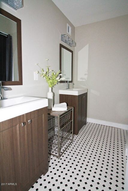 2019 guest bath