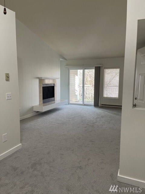 12303 Harbour Pointe Blvd unit U306, Mukilteo, WA 98275 - photo 4