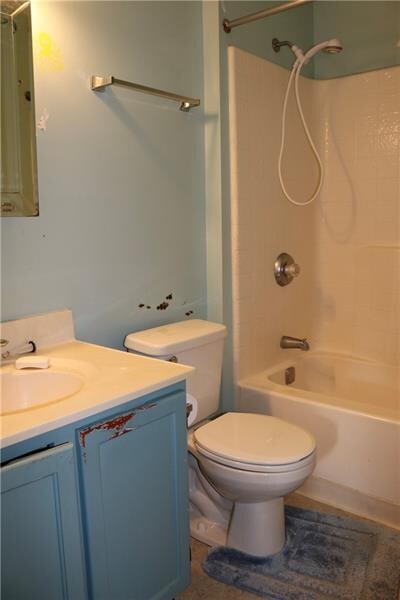 Upper Floor Full Bath