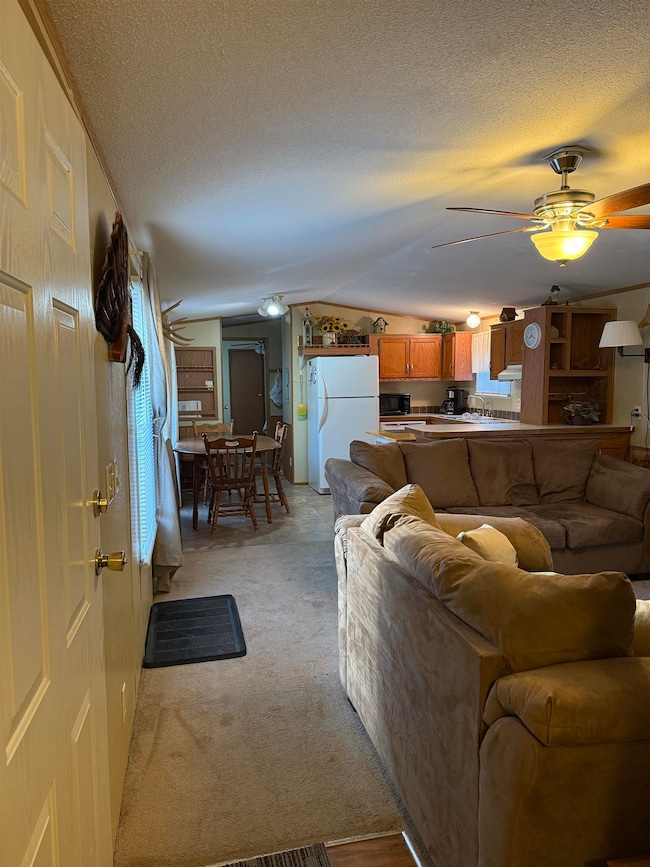1930 Hideaway Hills Ln unit 29, Lansing, IA 52151 - photo 4