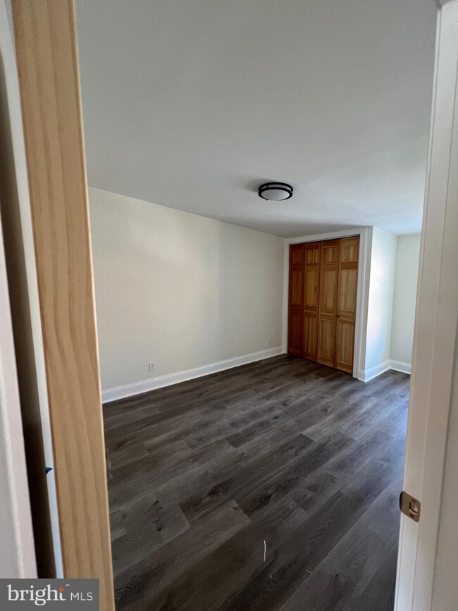 102 W State St unit 2, Kennett Square, PA 19348 - photo 7