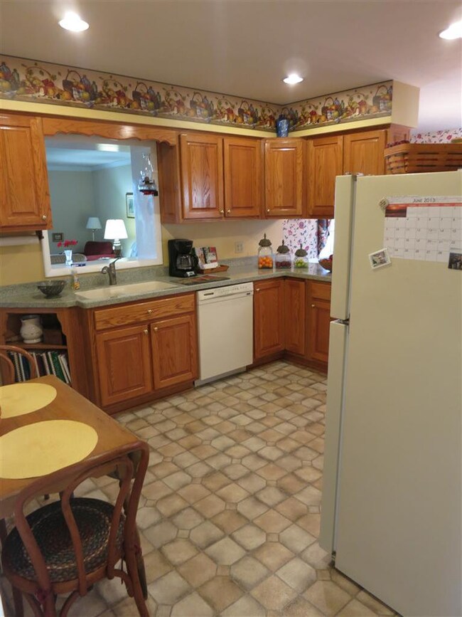 350 Pleasant Hill Dr, Harrodsburg, KY 40330 - photo 5