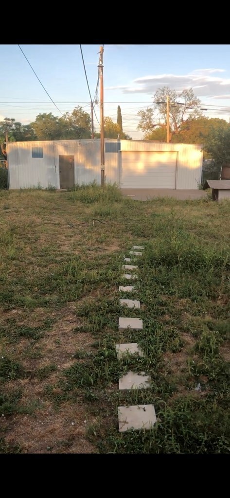 710 Powell St, San Angelo, TX 76903 - photo 7