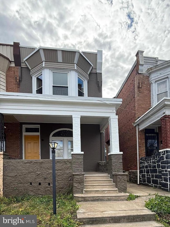 5618 Cedar Ave unit 1, Philadelphia, PA 19143 - photo 2