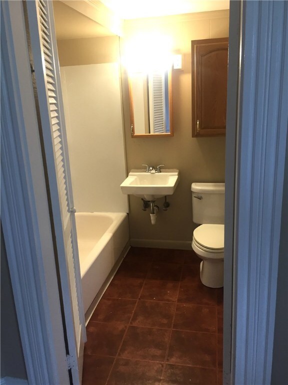 1040 Main St unit 1A, West Warwick, RI 02893 - photo 7