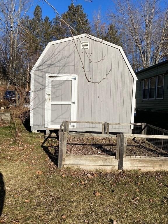 42 Adams Rd unit 42, Greenfield, MA 01301 - photo 6