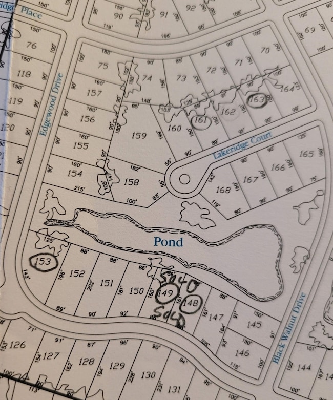 933 Lakeridge Ct, Sugar Grove, IL 60554 - photo 2