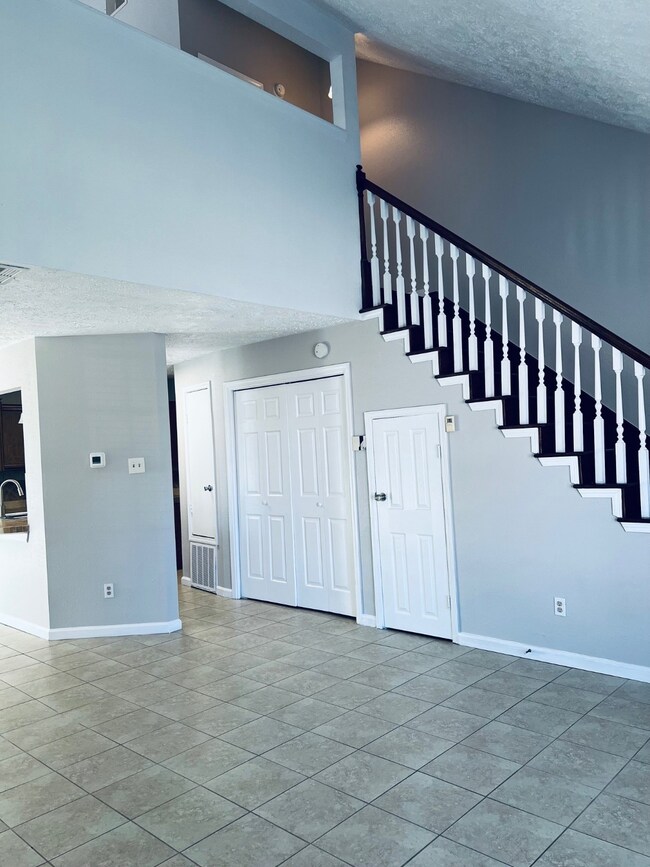 11016 Longtom Ct, Houston, TX 77086 - photo 2