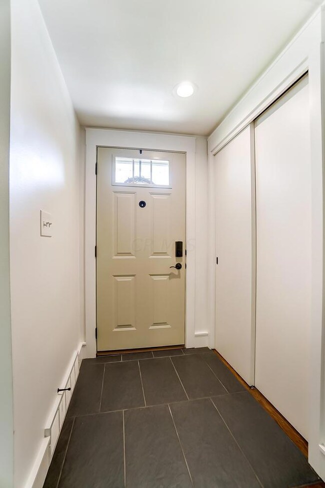 entryway foyer