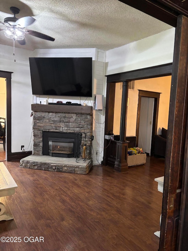 1401 W Broadway St, Webb City, MO 64870 - photo 6