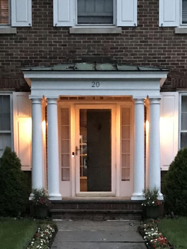 20 S Manning Blvd, Albany, NY 12203 - photo 4