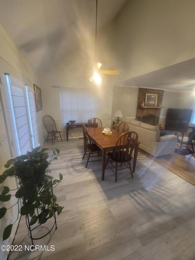 657 Corbett St, Winterville, NC 28590 - photo 7