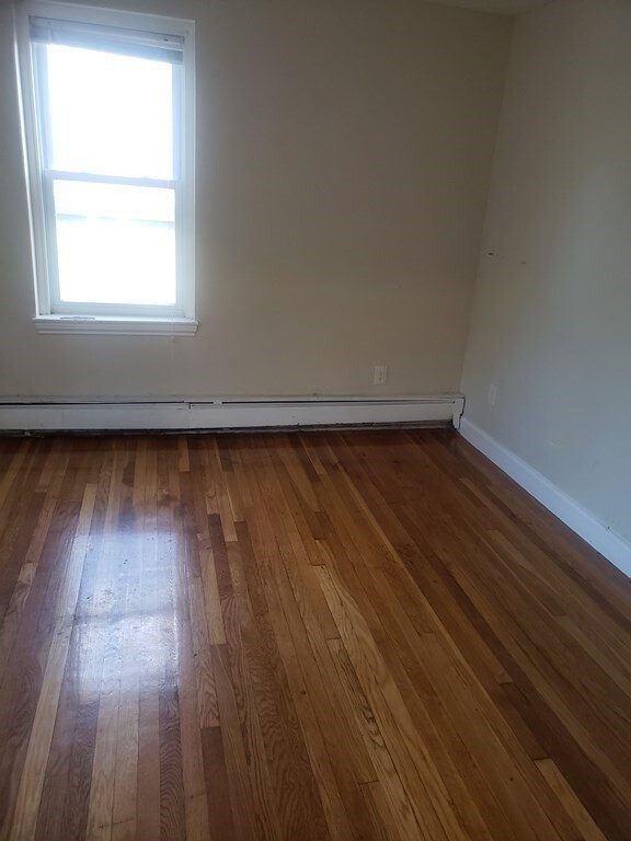 77 Green St unit 11, Lynn, MA 01902 - photo 3