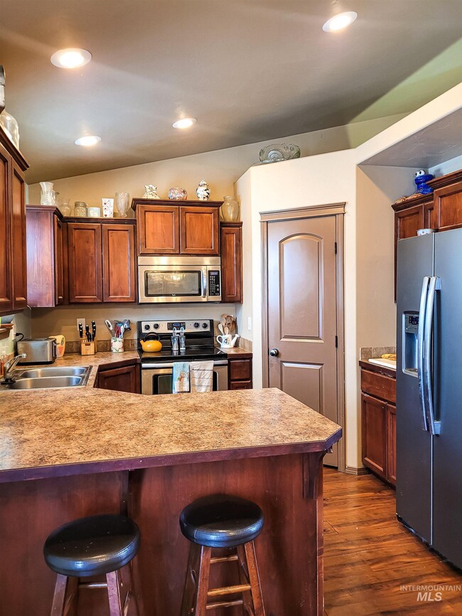 2543 Yellowstone Trail, Burley, ID 83318 - photo 4