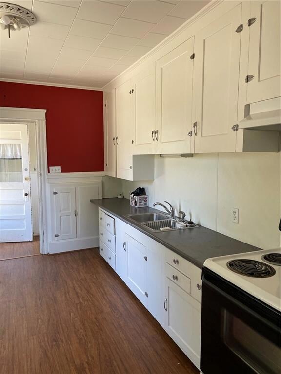 732 Cumberland Hill Rd, Woonsocket, RI 02895 - photo 7