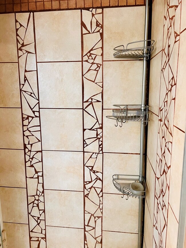 304 E Canal St, Brookfield, MO 64628 - photo 7