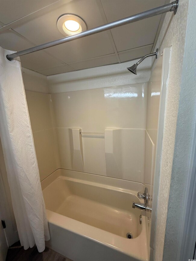 Bathroom with shower / bath combo