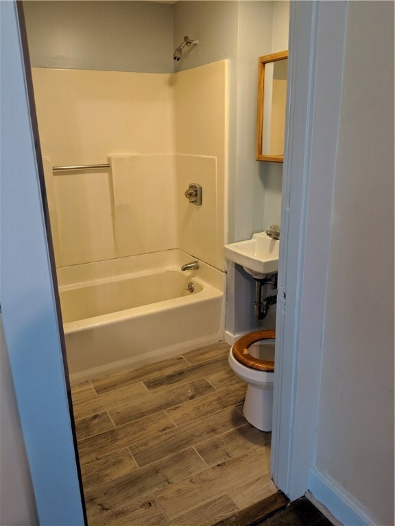 121 Gaulin Ave unit 2, Woonsocket, RI 02895 - photo 4