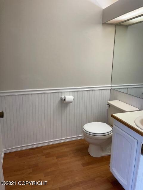 Downstairs Bath For guests