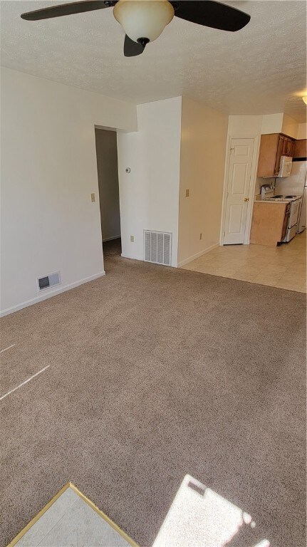 2004 Mclean St unit A, Aliquippa, PA 15001 - photo 5