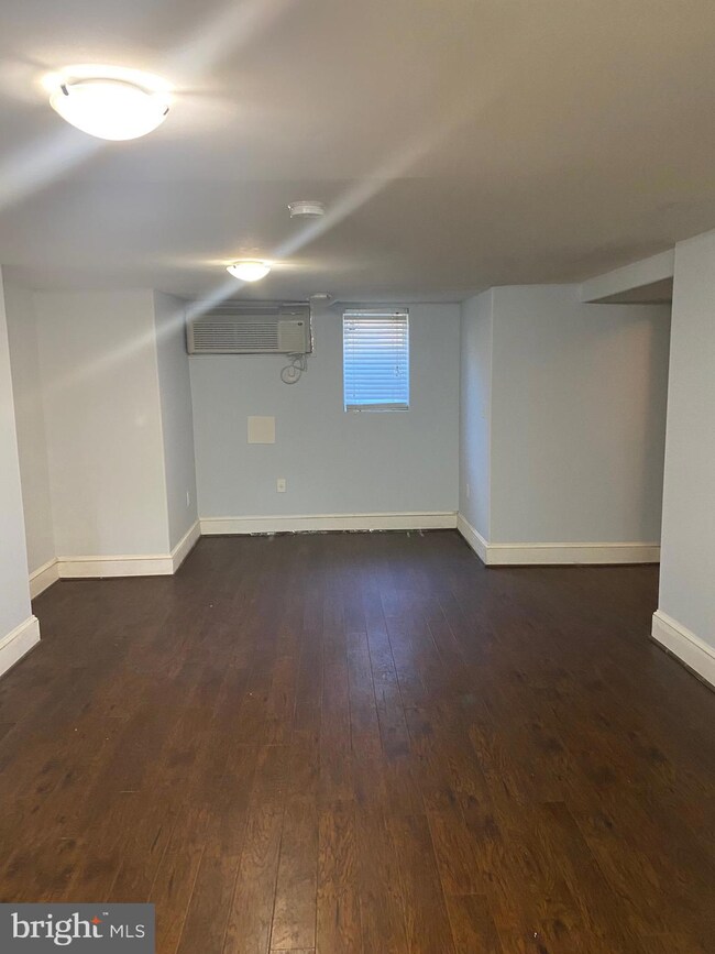 32 Q St NW unit B, Washington, DC 20001 - photo 5