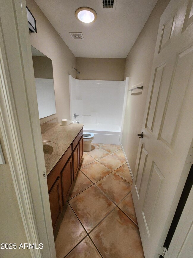 hall bath 25