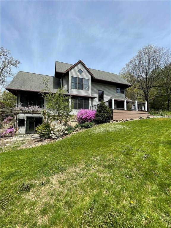 6826 Ridge Rd, Zionsville, PA 18092 - photo 3