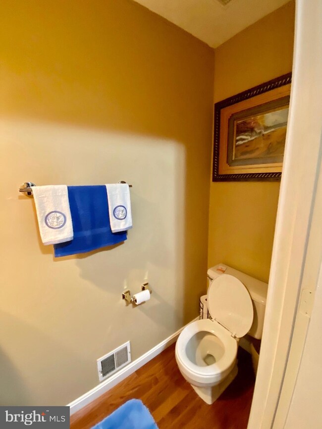 15463 Windsong Ln, Dumfries, VA 22025 - photo 7