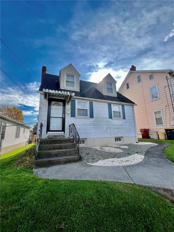 138 E Union St, Whitehall, PA 18052 - photo 2
