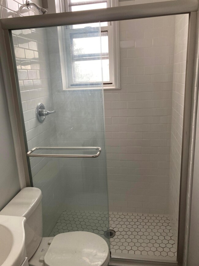 5909 Jackson St unit 3, West New York, NJ 07093 - photo 6