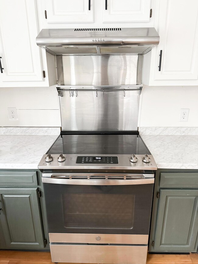 29 Deering Rd, Gorham, ME 04038 - photo 5