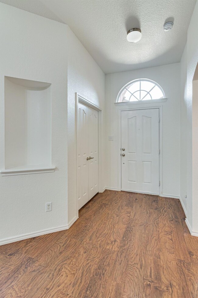 Attractive Entryway.