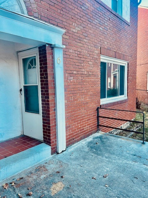 Right Side Entrance